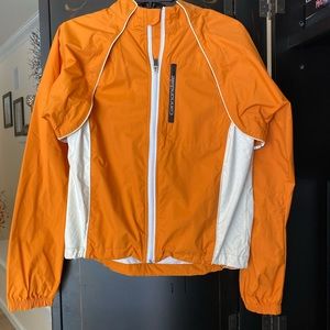 Cannondale windbreaker with removable sleeves
